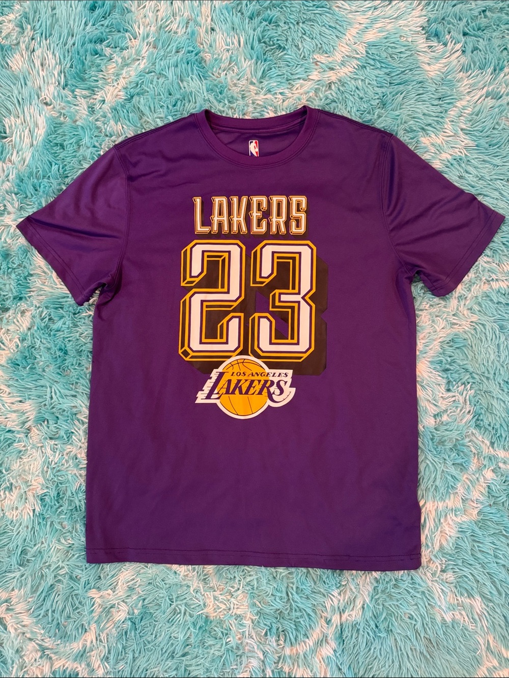 NBA Los Angeles Lakers LeBron James #23 T-Shirt size L